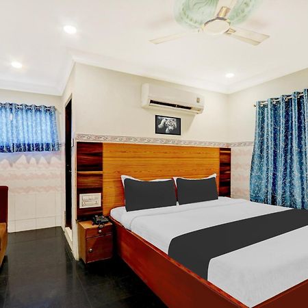 Vijayawāda Hotel O Hanuman Pet Near Railway Station מראה חיצוני תמונה