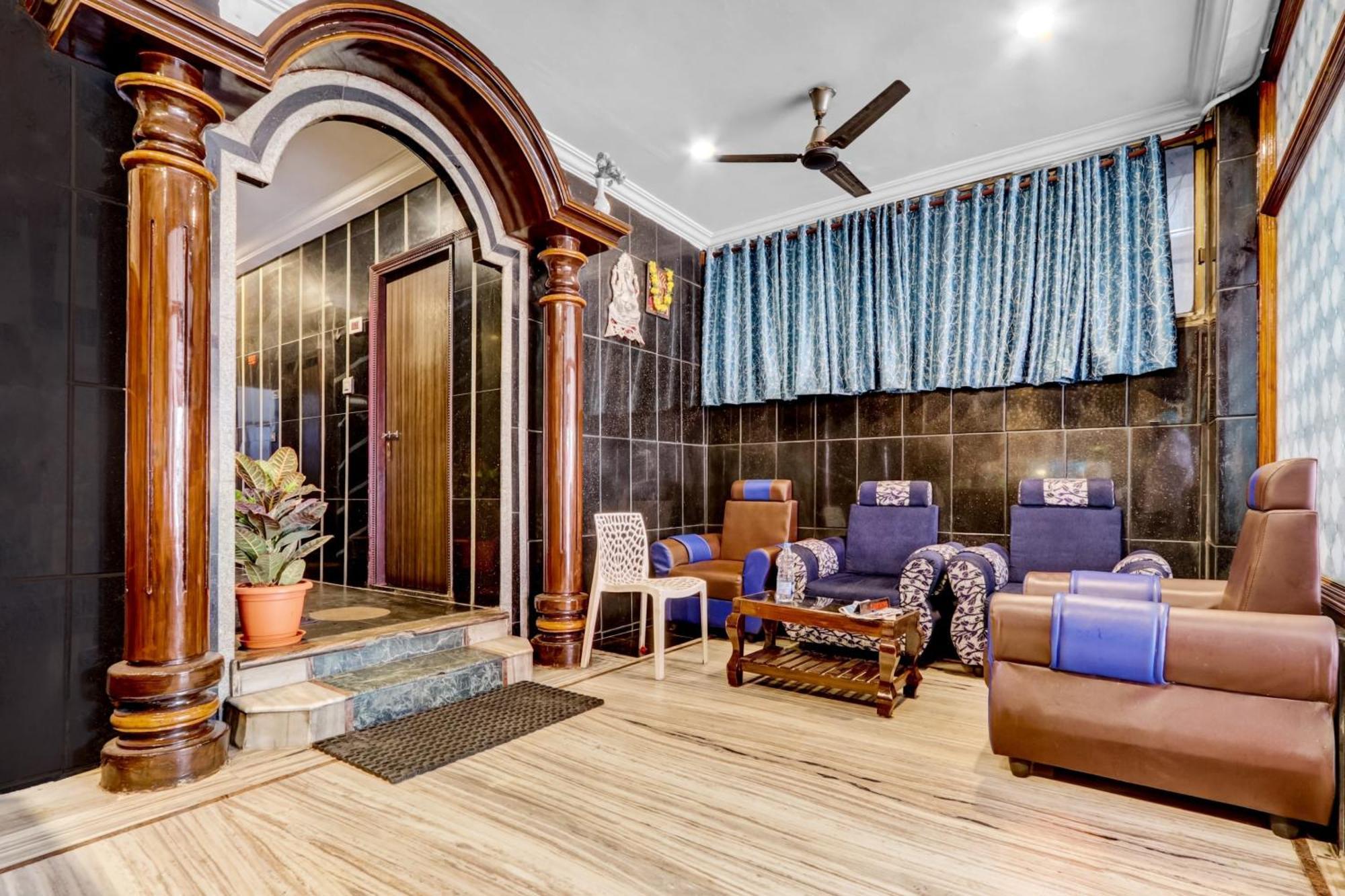 Vijayawāda Hotel O Hanuman Pet Near Railway Station מראה חיצוני תמונה