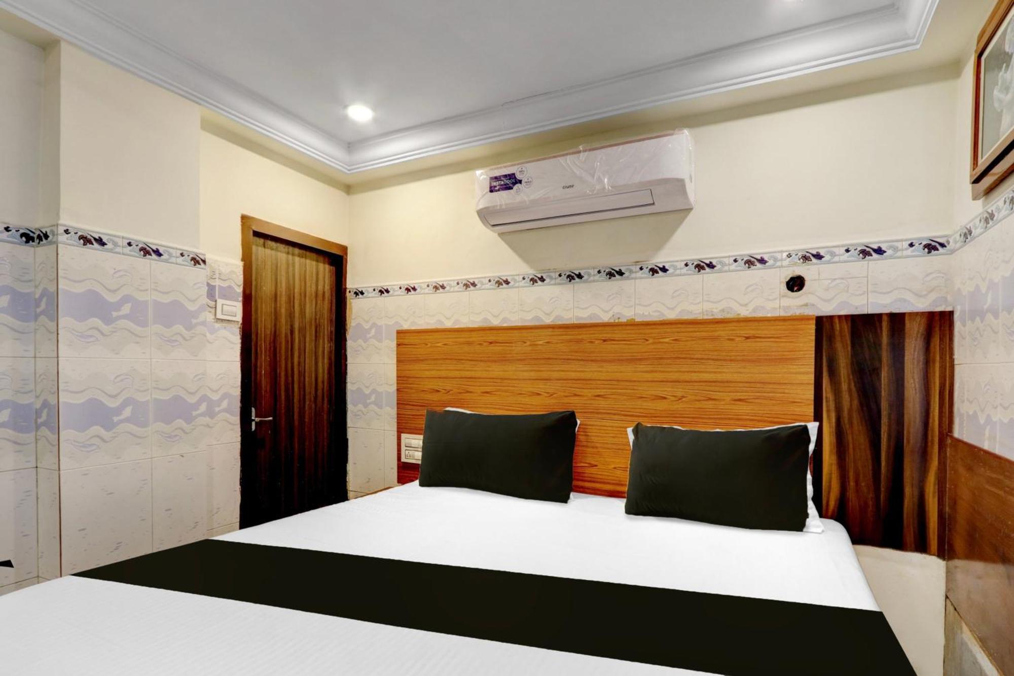 Vijayawāda Hotel O Hanuman Pet Near Railway Station מראה חיצוני תמונה