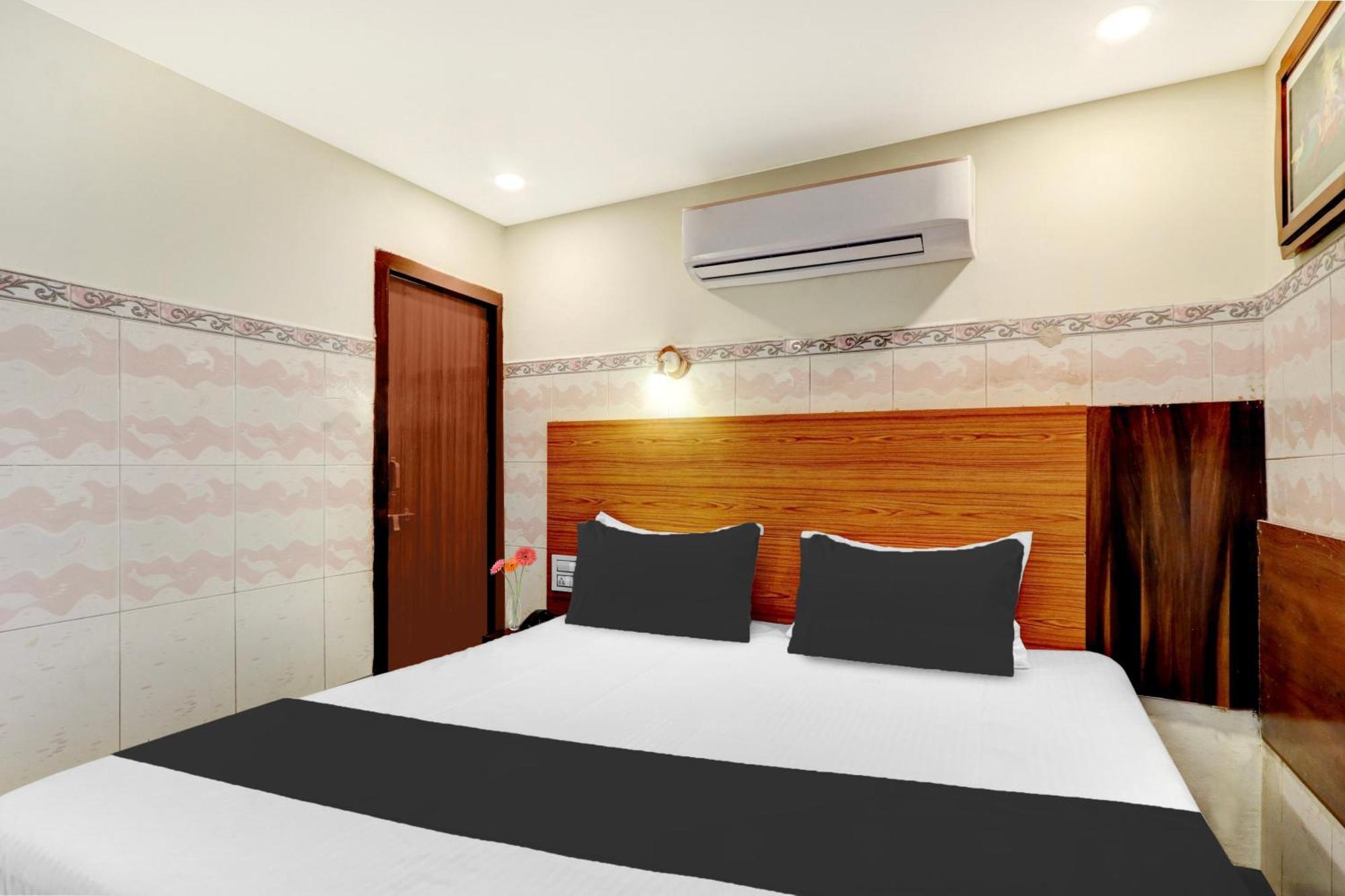 Vijayawāda Hotel O Hanuman Pet Near Railway Station מראה חיצוני תמונה